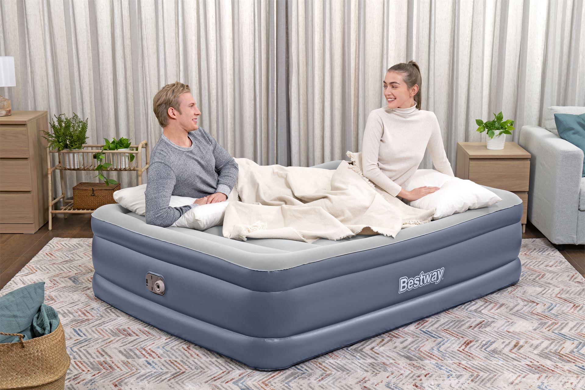 Bestway luchtbed 'Tritech Queen' - 203x152x51 cm - met zijkant, ingebouwde pomp - blauw/wit Bestway-2-03m-x-1-52m-x-51cm-Tritech-Air-Mattress-Queen-Built-in-AC-Pump