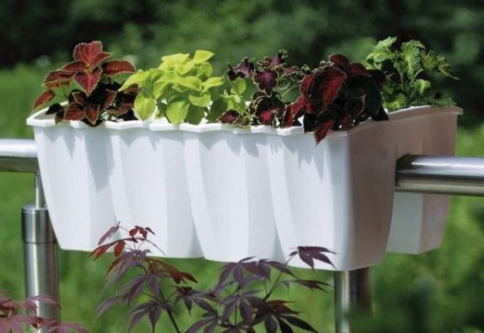 Prosperplast Crown - Flower Pot - White - Weatherproof - Modern Design - 30x30 cm - For Outdoor Use