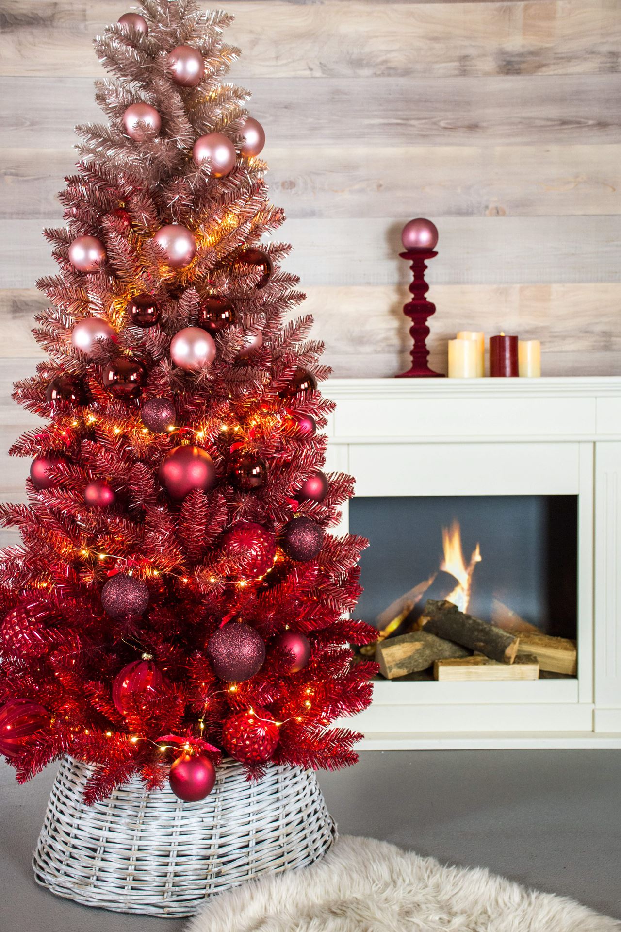 Vegas-Tinsel-Red-Pink-h183cm