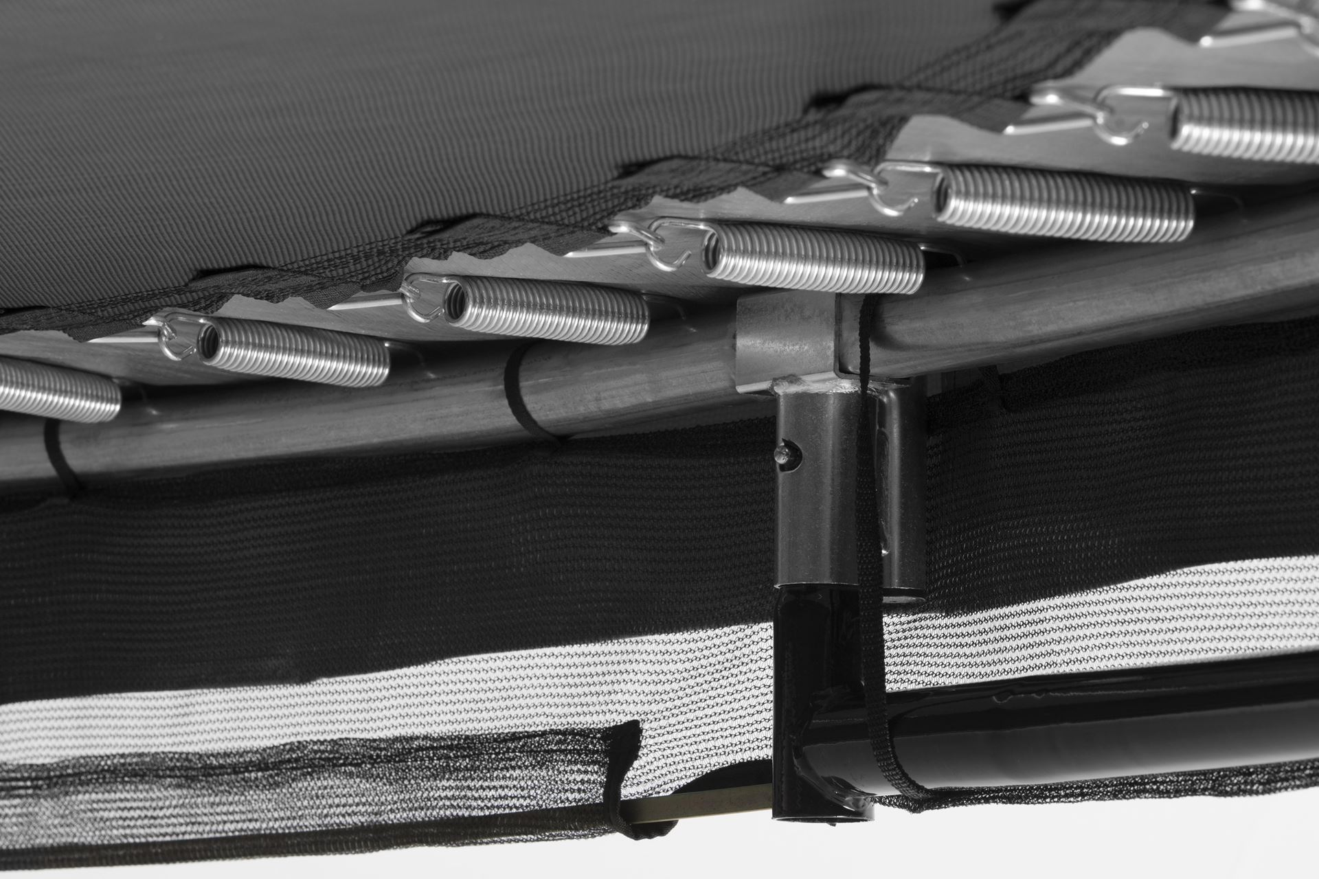 Salta-Comfort-Edition-Ground-366-cm-Black