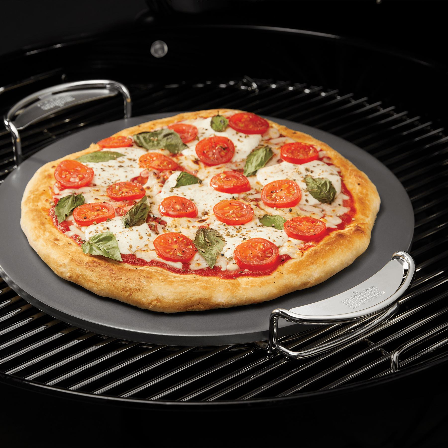 Weber-Geglazuurde-Crafted-Pizzasteen-rond